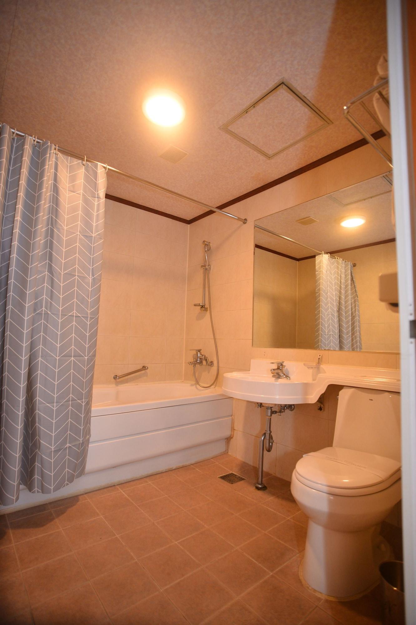 Noblesse Tourist Hotel Сеул Экстерьер фото